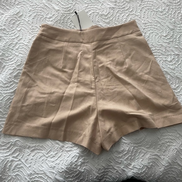 Zara gold button shorts - Picture 7 of 8